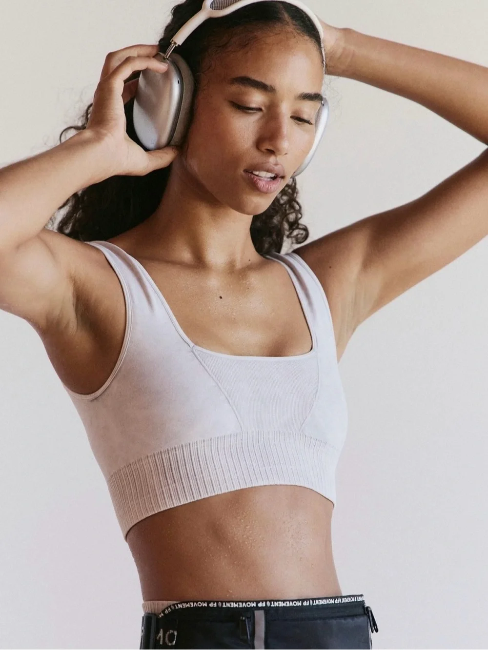 FP Movement good karma sports bra🩶